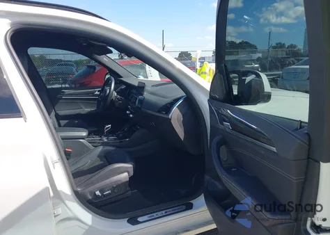 2020 BMW X3 from USA, damaged, VIN 5YMTS0C01L9B14697